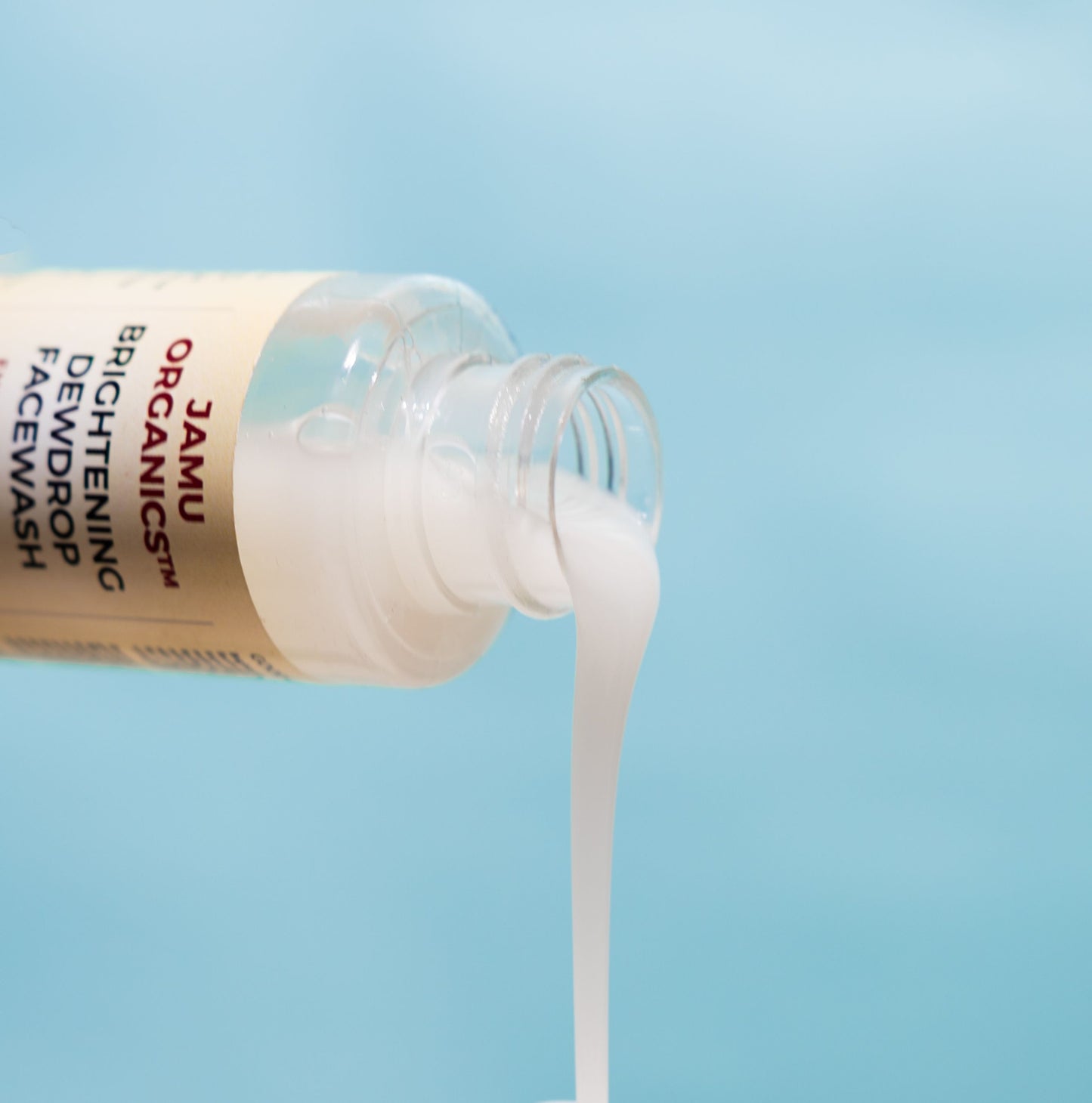 Brightening Dewdrop Facewash